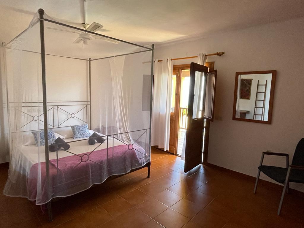 WhatsApp Image 2024-06-11 at 12.11.11 (1)